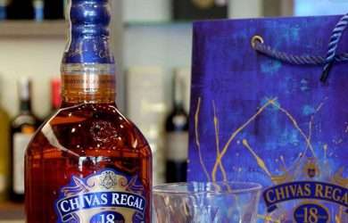 Rượu chivas 18 regal gold